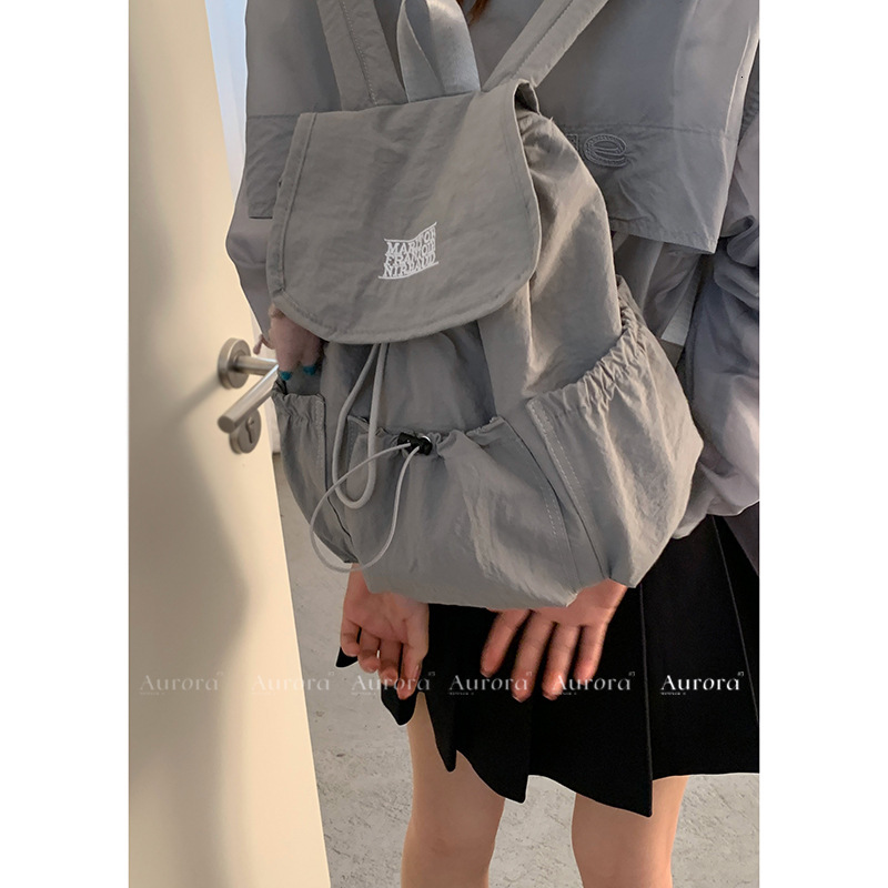 Designer Women's Casual Nylon Canvas Bag 2025 New Fashion Letter Backpack Large Capacity Travel Bag