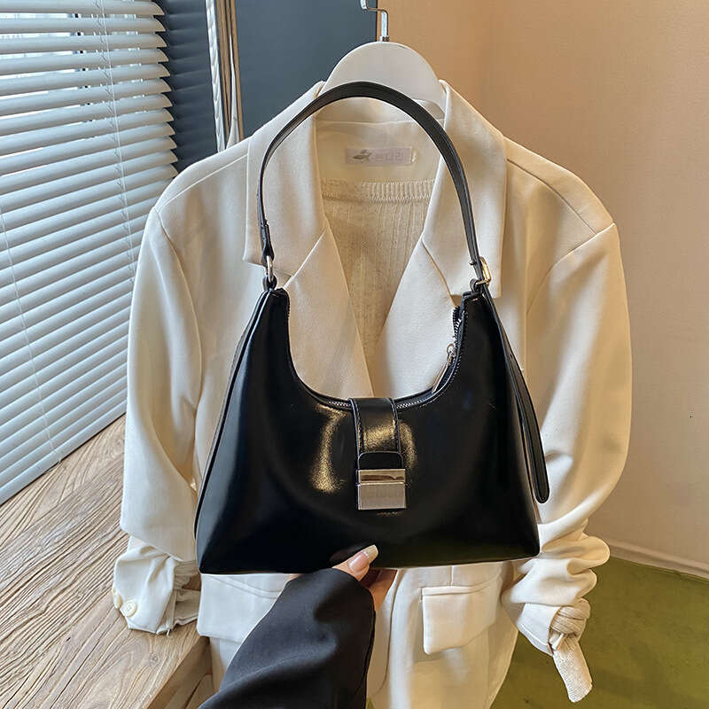 designer bag Luxury bag Oil Leather Crossbody for Women New Large Capacity Fashion Versatile Commuter Underarm Shoulder Bag