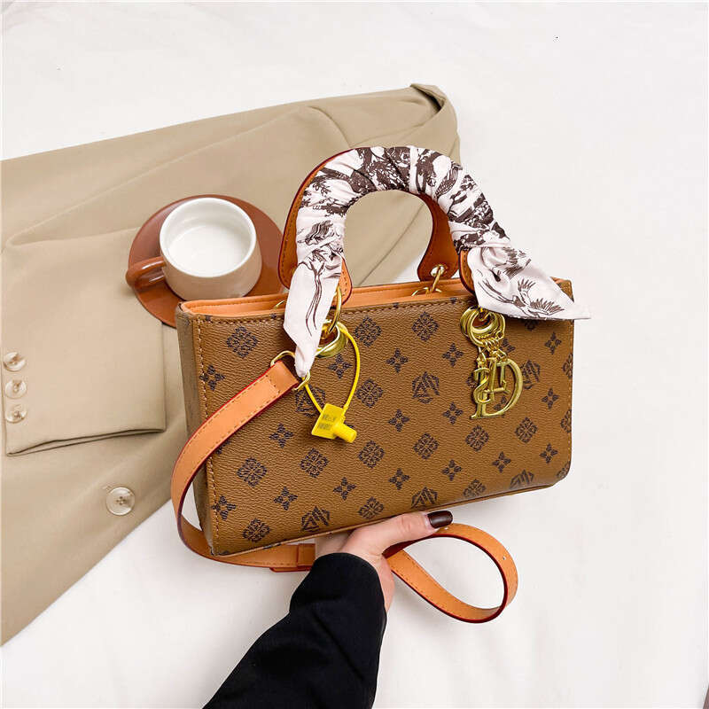 Fashion Designer Bag Square Bag for Women New Fashion Monogram Handbag Elegant Shoulder Crossbody Tote Bag