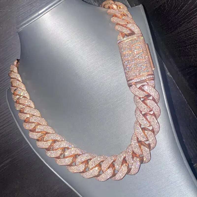 Custom VVS Moissanite Iced Out for Men Heavy Solid Sier Gold Plated Dia Rapper Necklace Cuban Link Chain