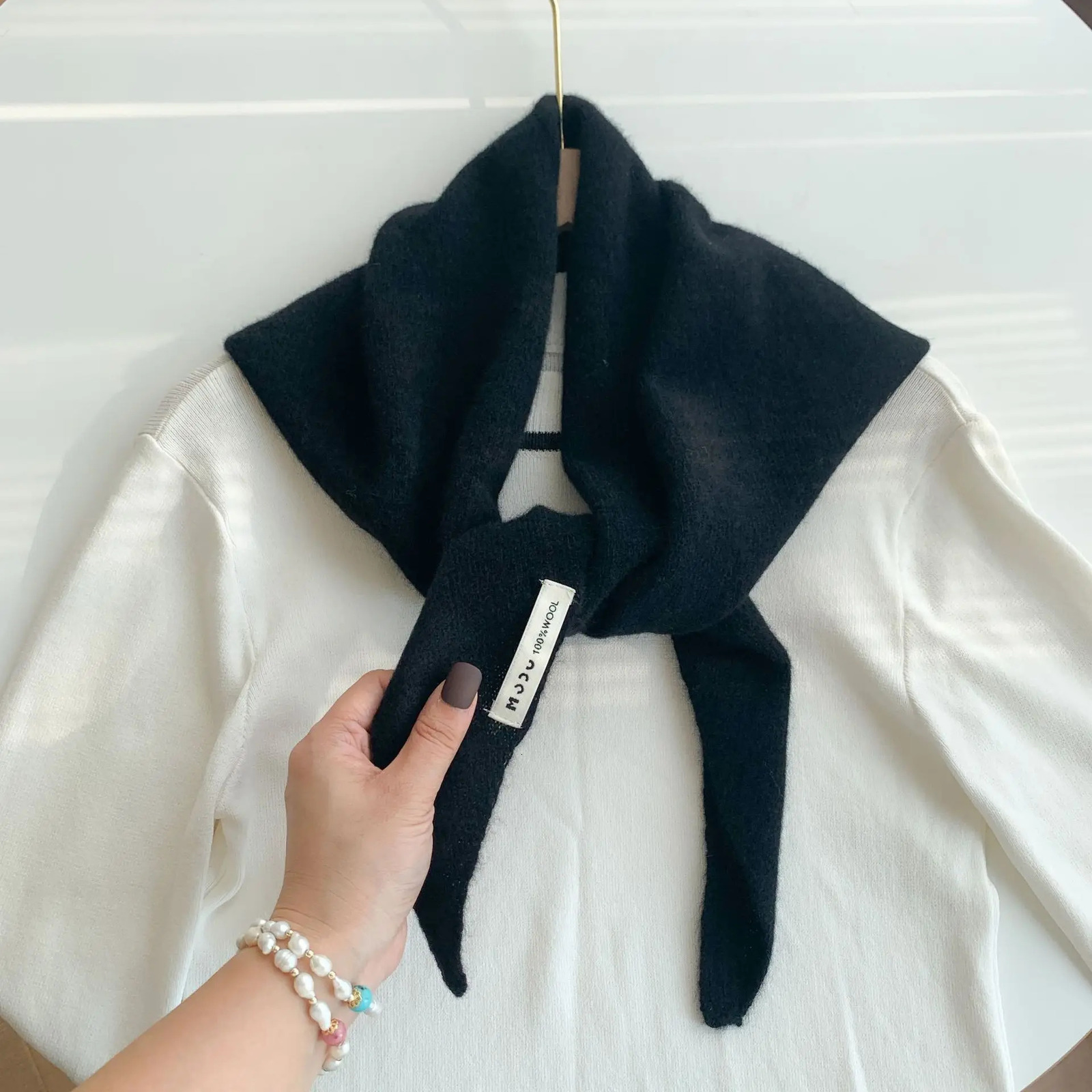 100 Women Wool Scarf Shawl Winter Warm Soft Knitted Triangle Scarf Fashion Bandana Lady Wool Tassel Blanket Scarves 250930