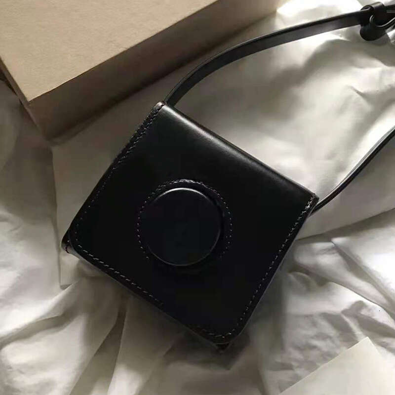 designer bag Luxury bag Japanese and Korean Style for Women New Single Shoulder Crossbody Versatile Mini Camera Fashionable Personality Simple Small S