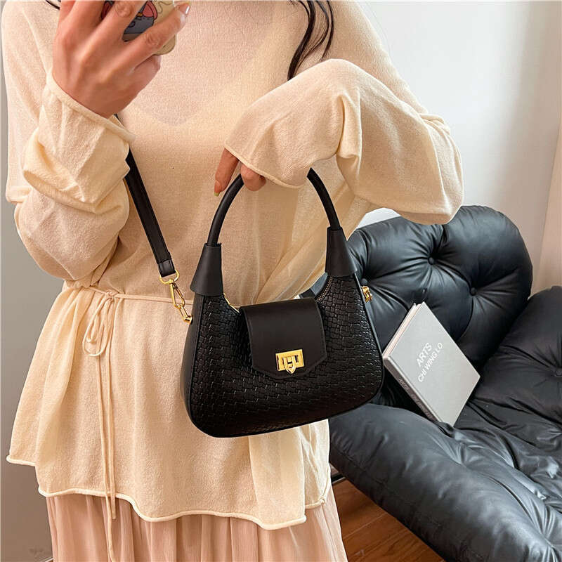 2025 New Fashion High-Quality Handheld Crescent Trendy Versatile Elegant Daily Practical Shoulder Crossbody Bag