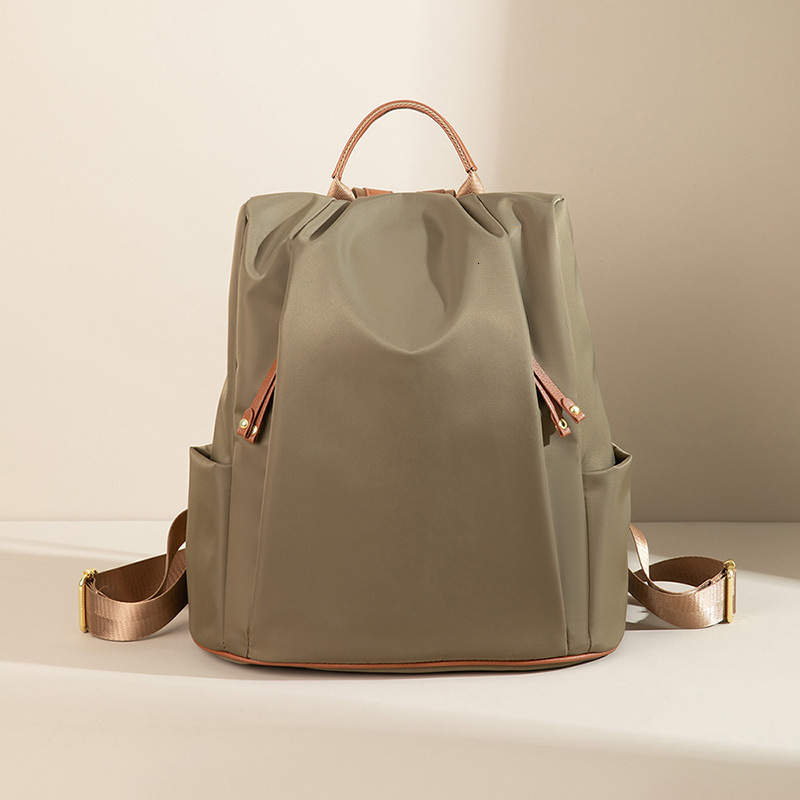 Designer Women's Backpack 2025 New Fashionable Large Capacity Oxford Cloth Travel Backpack