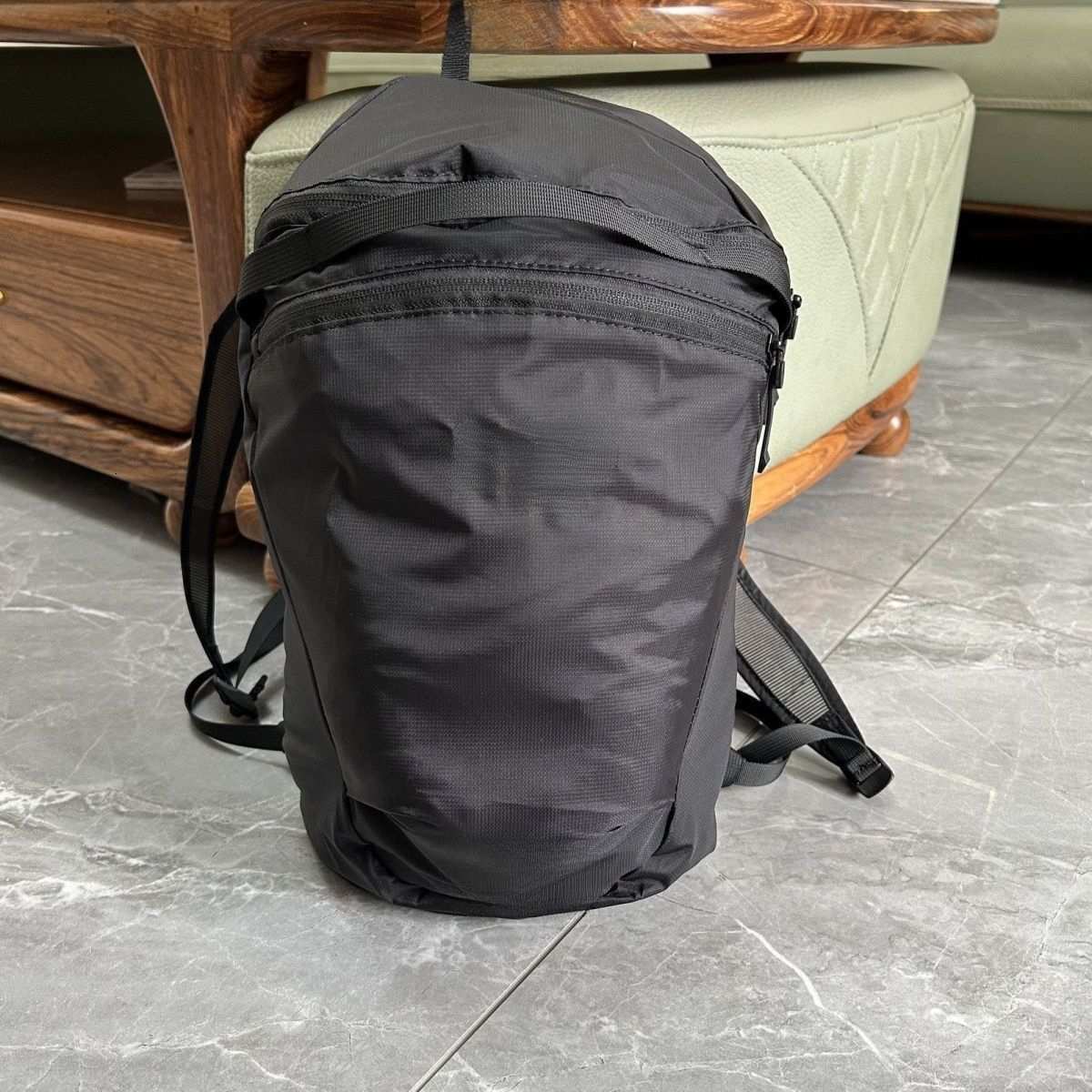 2025 New Designer Outdoor Hiking Backpack Waterproof Large Capacity Leisure Travel Bag