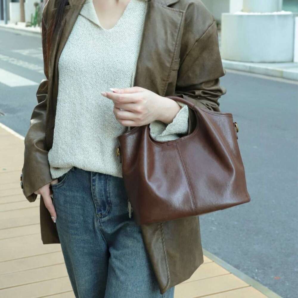 Top Layer Vegetable Tanned Cowhide Bucket For Women 2025 New Spring Summer Handheld Genuine Leather Women's Single Shoulder Crossbody Bag