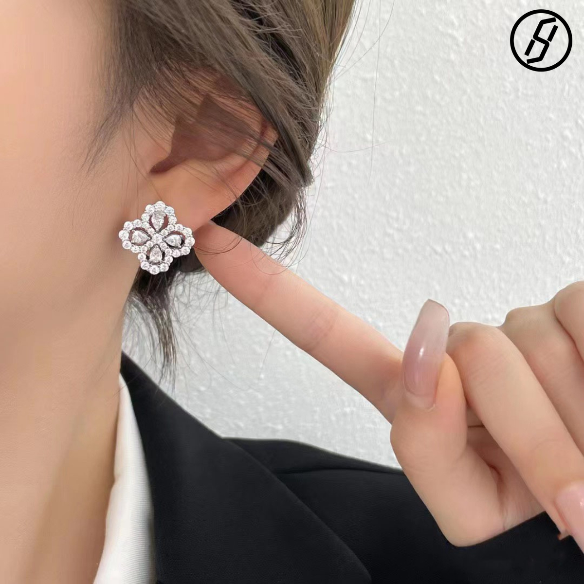 Fine Craft Full Diamond High-grade Clover Necklace Bracelet Earrings Ring Set Valentine's Day Gift Wedding Dinner Original Jewelry Z260313