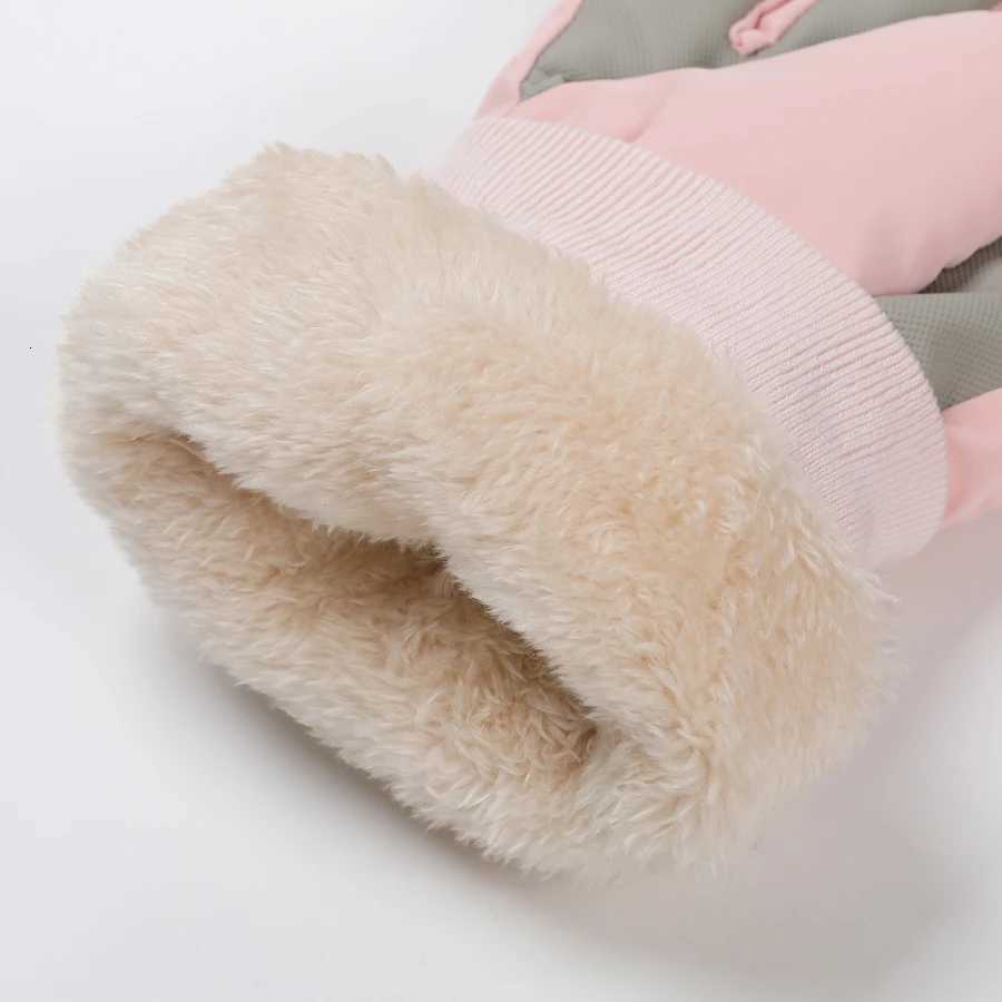 Gloves for women in winter made of thick cotton with added fleece for warmth suitable for riding electric bikes windproof and Z250925