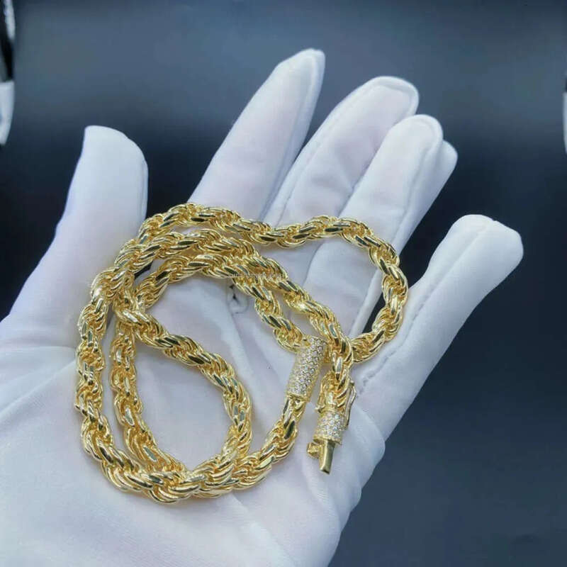 Pass Dia Tester 8mm Full VVS Moissanite Iced Out Rope Chain Sterg Sier Men Hip Hop Jewelry Twisted Necklace
