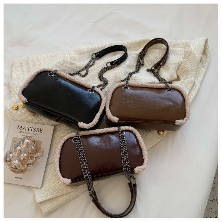 Designer Bags High Quality Retro Fashionable autumn and winter versatile and elegant chain bag, single-shoulder crossbody bag