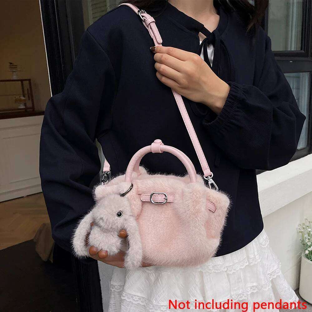 Women's Furry Handbag, Retro Style, Large-Capacity Fashionable Crossbody Bag, Detachable Shoulder Strap Tote Bag