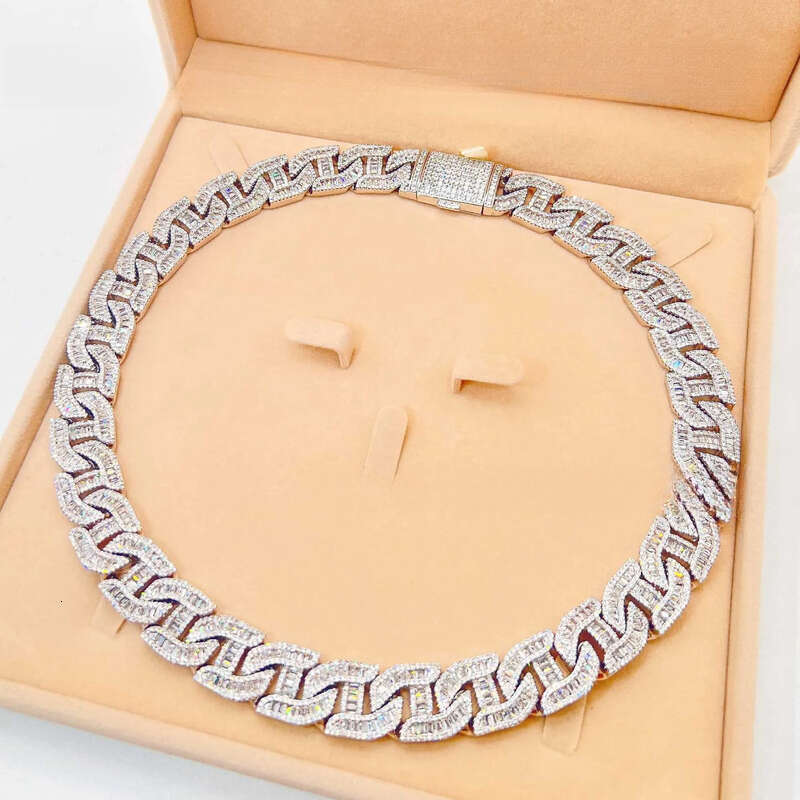 Bling Fine Hip Hop Jewelry Baguette Dia Men Necklace Sterling Sier Fully VVS Moissanite Cuban Link Chain