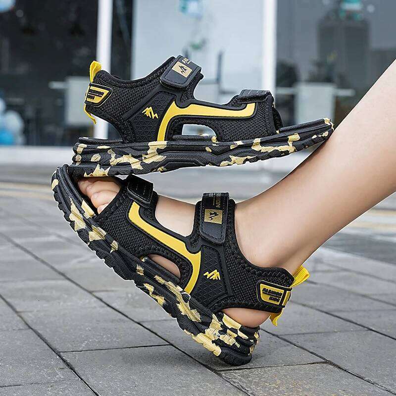Summer Popular Hook Loop Fastener Camouflage Beach Sandals Water Children's Sports Slippers Boys Lightweight Anti Slip Shoes