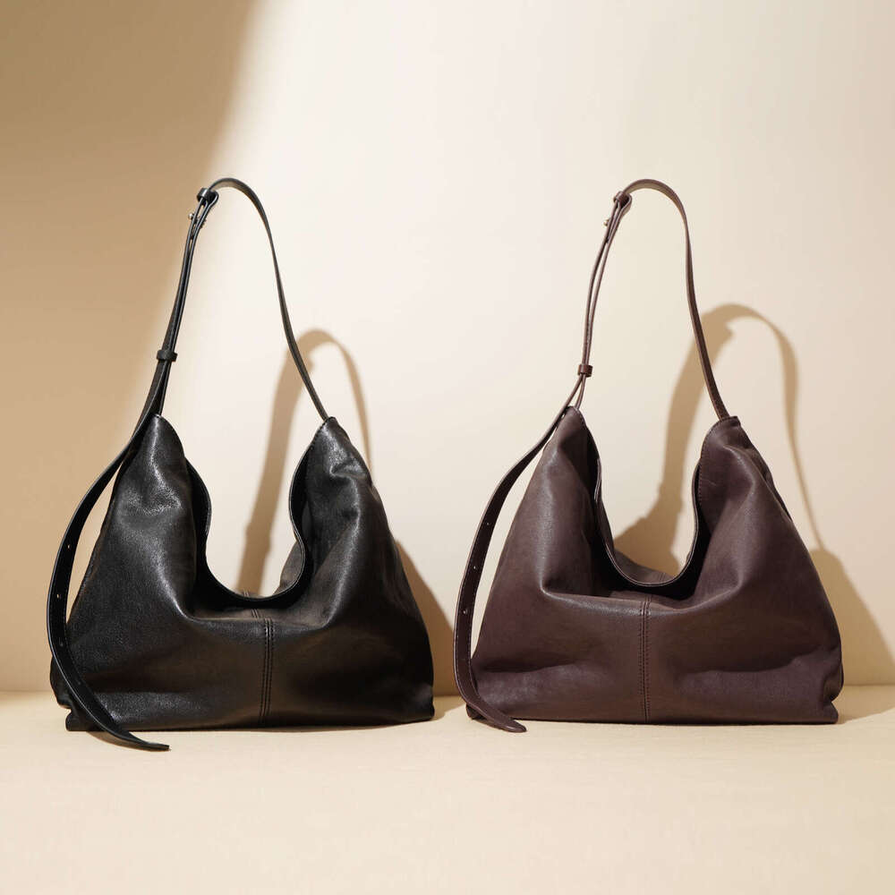 Sheepskin Niche Lazy Style Tote 2025 New High-Quality Commuter Crossbody Large Capacity Shoulder Bag