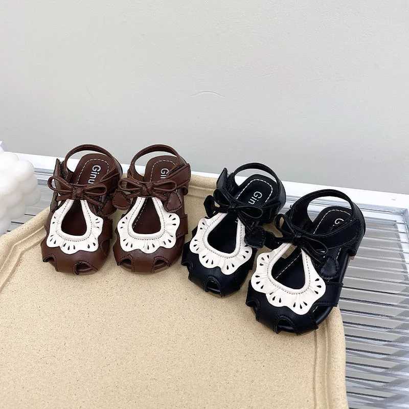 Summer First Walkers New Fashion Soft Baby Girl Shoe Anti Slip Flat Princess Baby Shoes Classic Retro Daily Cute Casual SandalsJ250930