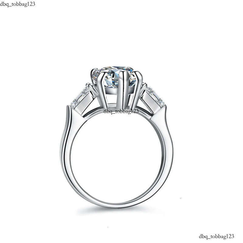 2024 New Luxurious Bridal S Sterling Sier Engagement Ring Elegant Pear Cut 4Ct VVS Moissanite Dias Classic