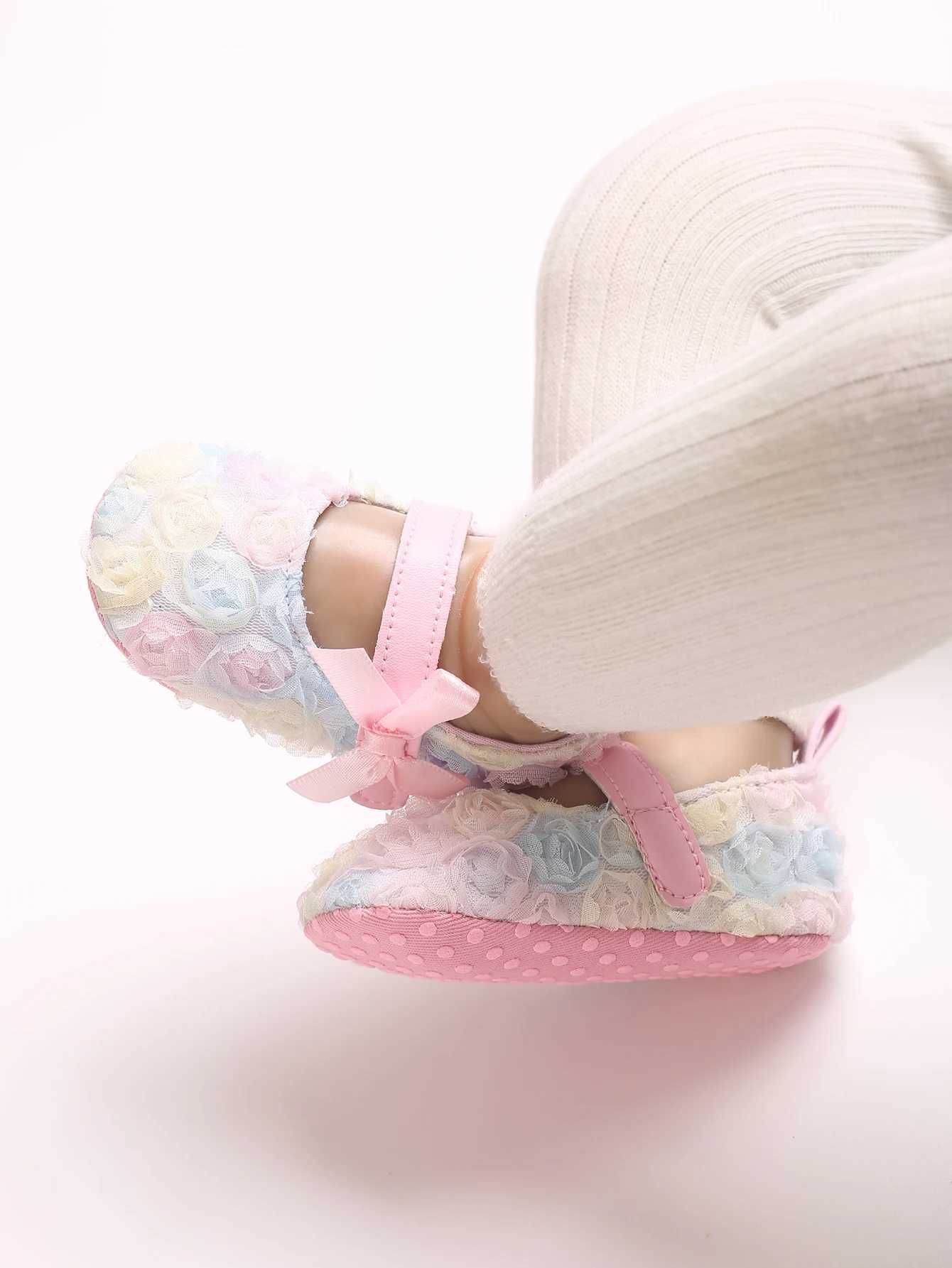 Girls Floral Lace Princess Flats SlipOn BowKnot Casual Shoes NonSlip Infant Crib Sneakers SpringFall Fabric Upper with CJ250930