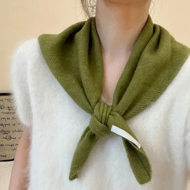 British Korean Style Niche Wool Knitted Triangular Scarf Women Headscarf Knitted Scarf Multifunctional Warm Knitted Scarf 250930