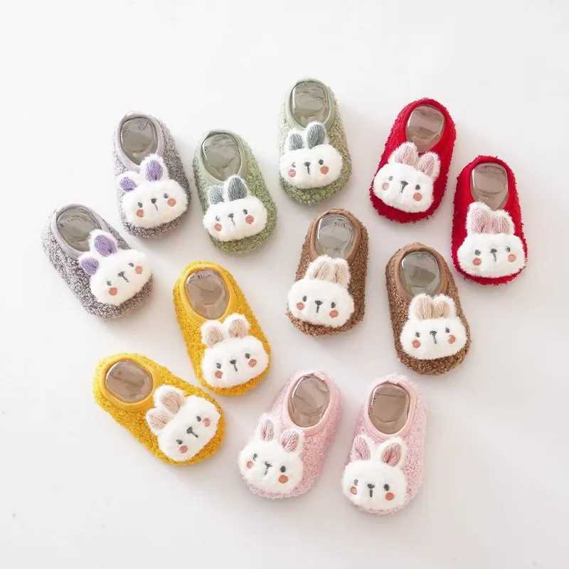 Baby Floor Socks Cartoon Plush Soft Sole Baby Slippers Toddler Warm Shoes Children Soft Nonslip Prewalkers Indoor Home SlippersJ250930