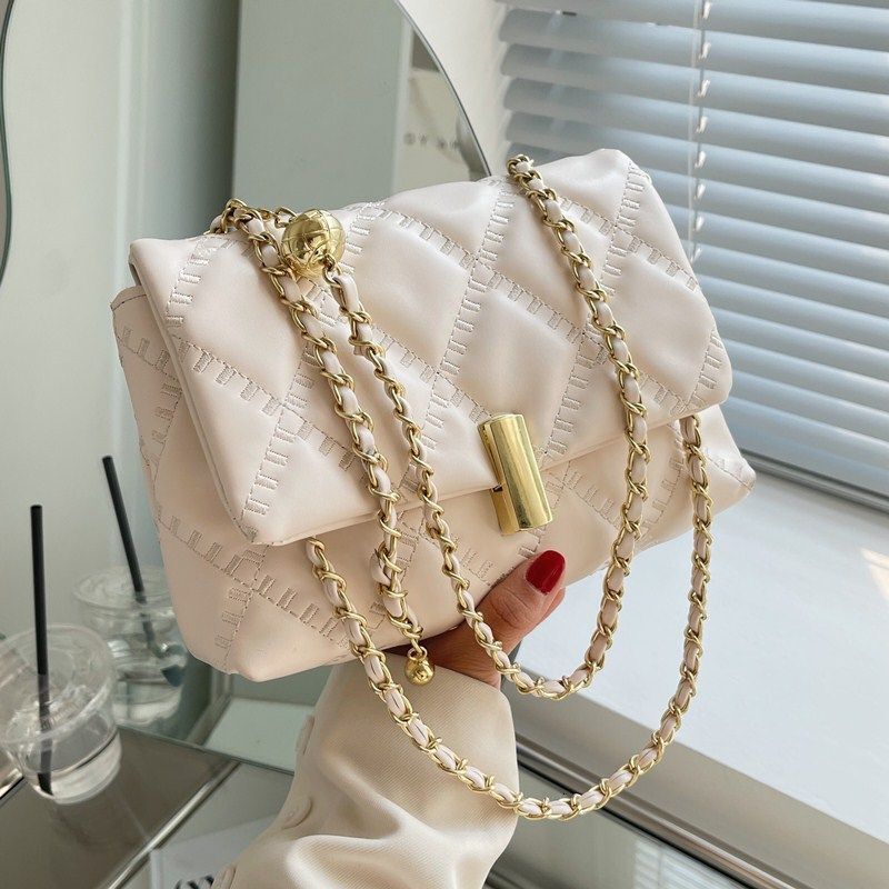 Luxury Brand Designer Bag High-End Small Bag For Women, Ins Style, Niche 2024 New Trend, Popular Chic Diamond Chain Crossbody Bag