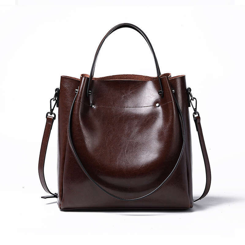 designer bag Luxury bag New Cowhide Women's Versatile Handbag Ins Commuter Genuine Leather High-end Large Capacity Shoulder Bag