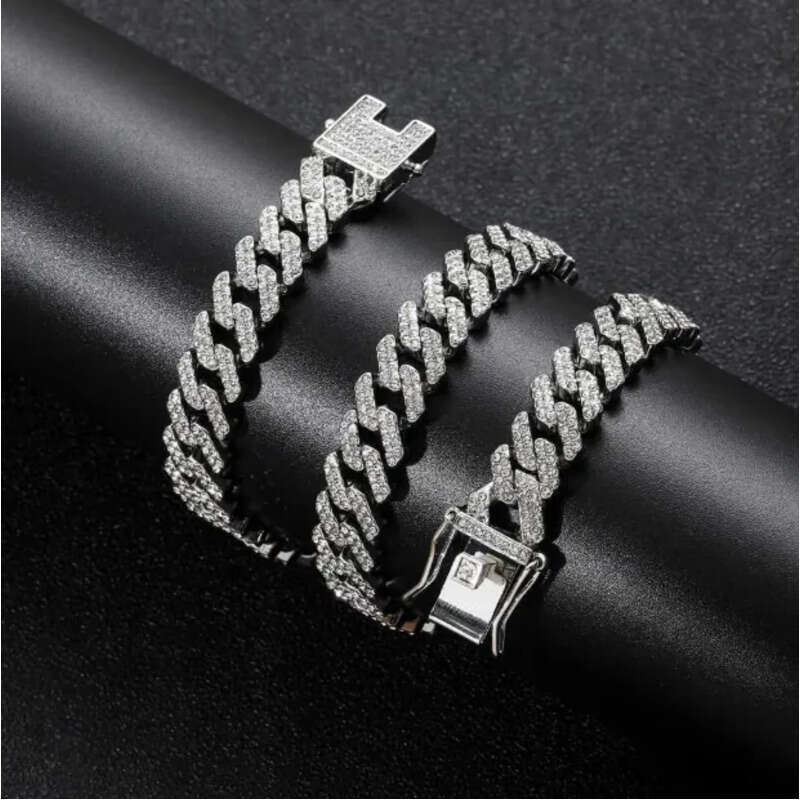Men's 14K Gold-Plated Cuban Link Chain with VVS Quality Moissanite Pendant - Hip Hop Jewelry