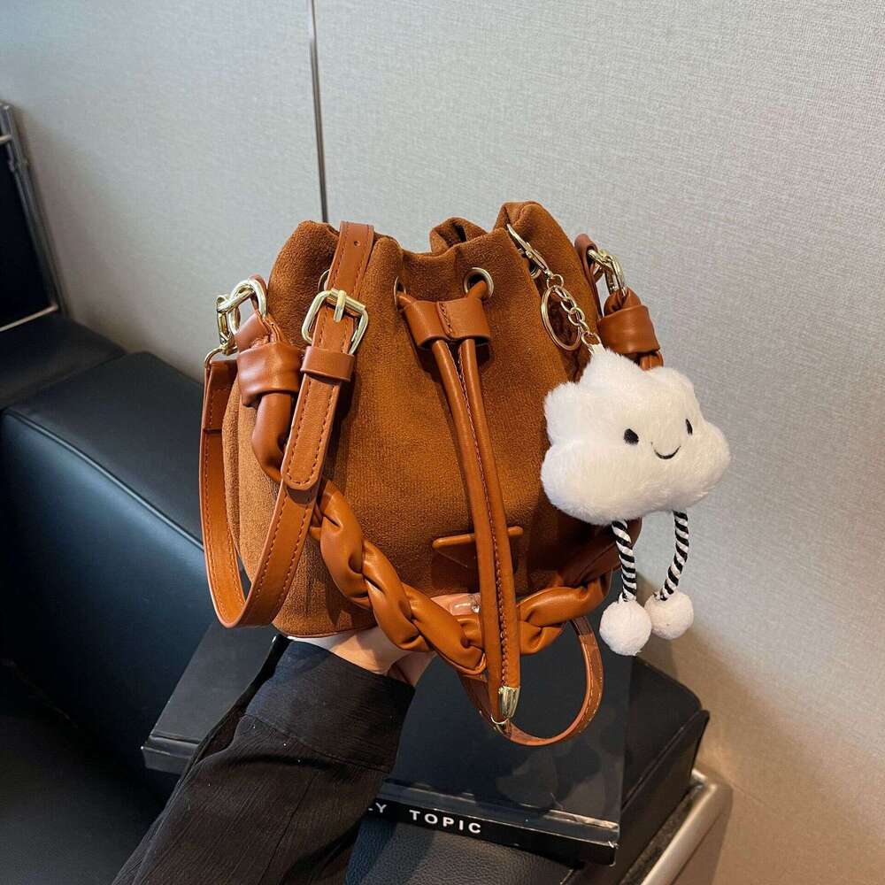 designer bag Luxury bag Fashion Matte Drawstring Design Crossbody New Large Capacity Commuter Versatile Handheld Bucket Bag