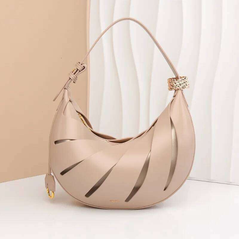 Shoulder 2025 new niche crescent fashion sense women's commuter underarm shoulder bag