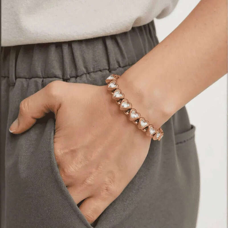 NK Chain Dia-encrusted Stainless Steel a Fashionable and High-end Heart-shaped Bracelet for Women