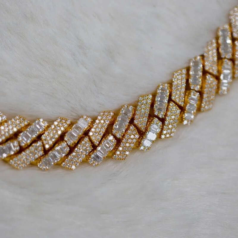 Iced Out Round and Baguette Moissanite Dia Custom Men Pendant Hip Hop Jewelry S Sterling Sier Necklace