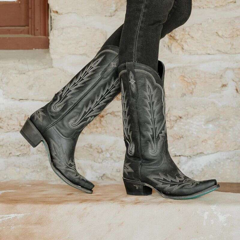 Vintage Pointy Boots With Chunky Heels