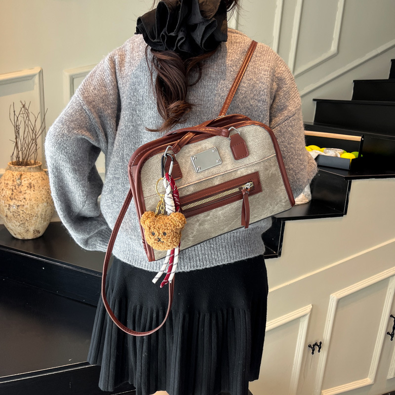 Designer Women's Commuting Handbag Large Capacity 2025 New Shoulder Bag Multi functional Backpack