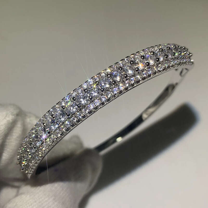 Stunning Hot Sale New 2019 Jewelry Sterling Sier Pave White Clear AAAAA Cubic Zirconia Women Bangle Wedding Wrist Bracelet Gift