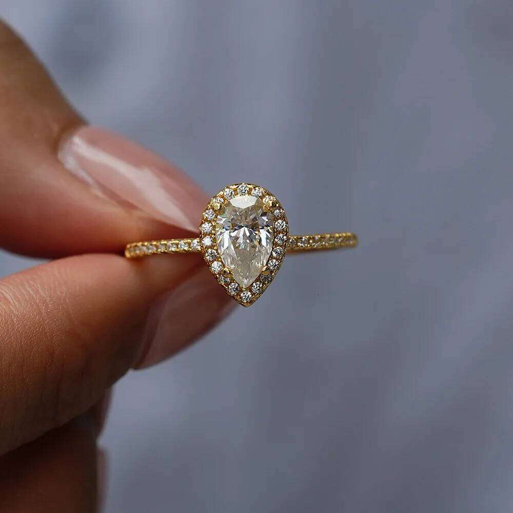 Women's AU999 Gold 1CT Moissanite Teardrop Ring - Elegant Design, Flattering & Versatile for Daily