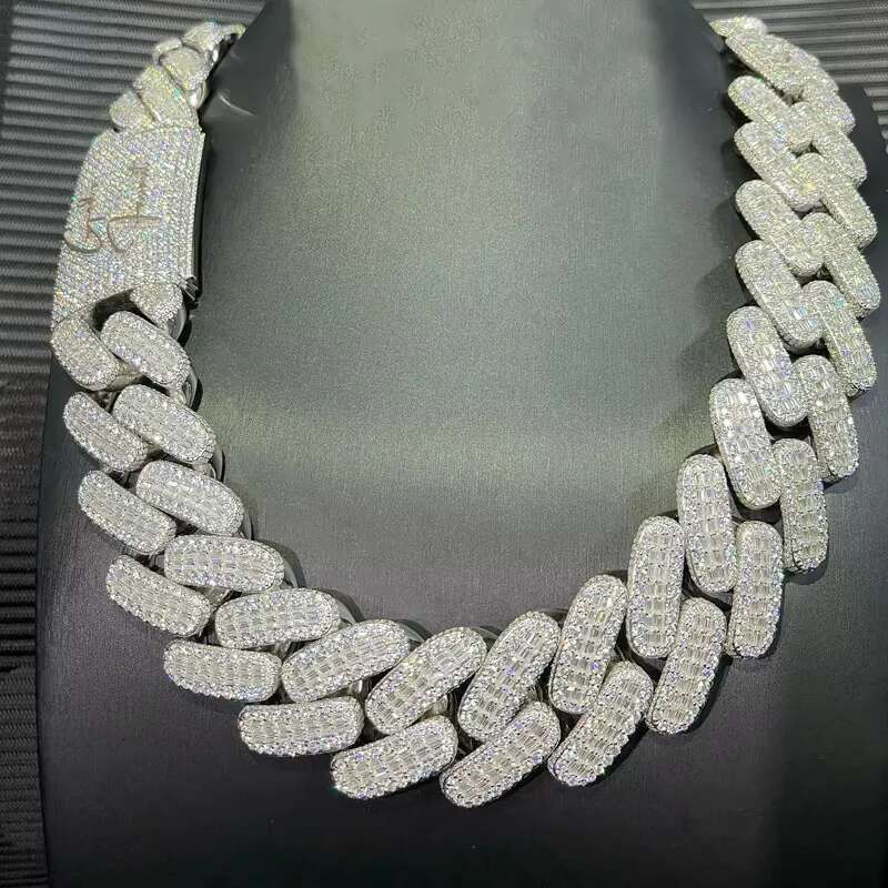 Custom VVS Moissanite Iced Out for Men Heavy Solid Sier Gold Plated Dia Rapper Necklace Cuban Link Chain