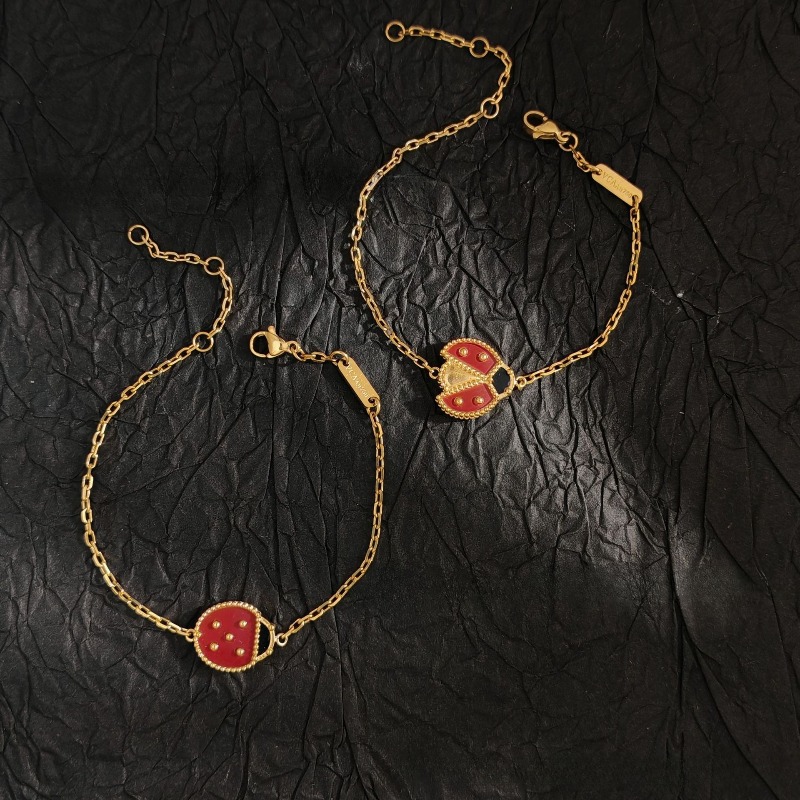 have heart bracelet jewlery designer for women gold bracelet 18k gold plated stainless steel jewelry charm bracelet man designer bracelet top quality 