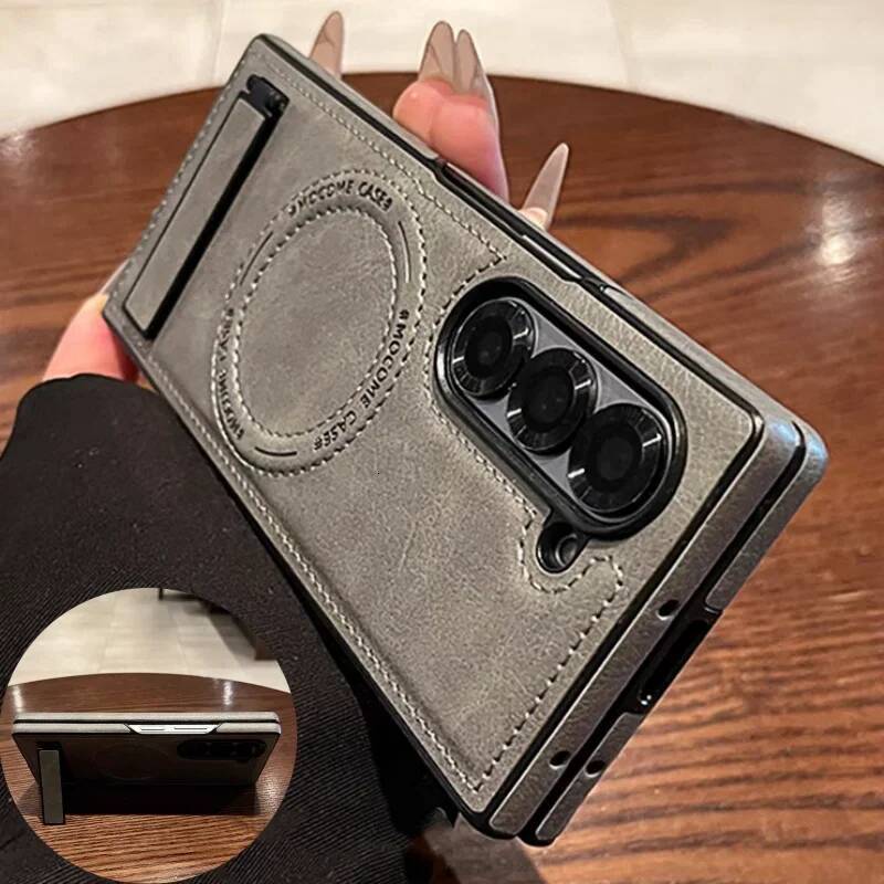 Retro Leather Hidden Tripod Phone Case For Samsung Galaxy Z Fold 7 6 5 4 3 Magsafe Wireless Charging Lens Fall Prevention Cover