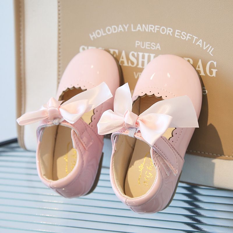 Girls Shoes Toddler Infants Leather Shoes Children's Flats With Ribbon Bow-knot PU Patent Leather Kidszworld Kids Princess Shoes size 15 - 30 K06