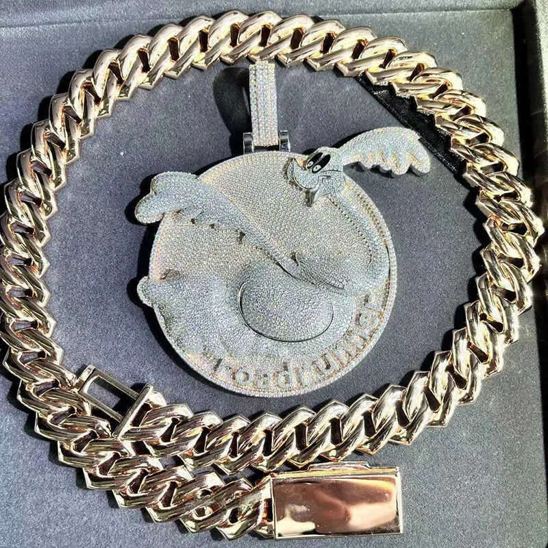 Fashion Design Solid Sier Gra Moissanite 18mm 20mm Wide Dia Iced Out Pendant Necklace Cuban k Chain for Rapper