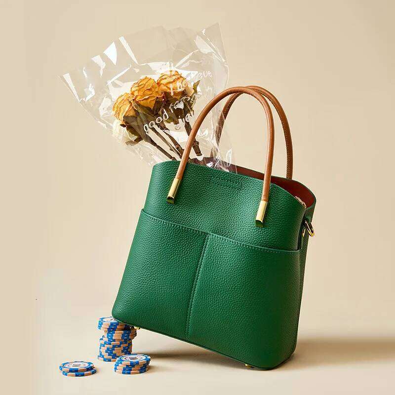 Spring and summer 2025 niche leather bucket women's versatile foreign handbag high-end casual crossbody cowhide bag