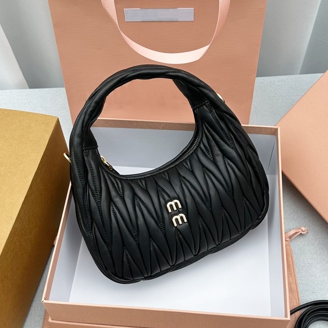 Top quality Designer Wander Matelasse bag hobo new Inclined shoulder bags mens real leather Clutch tote bag Luxurys handbags purse Womens travel Crossbody pink bags