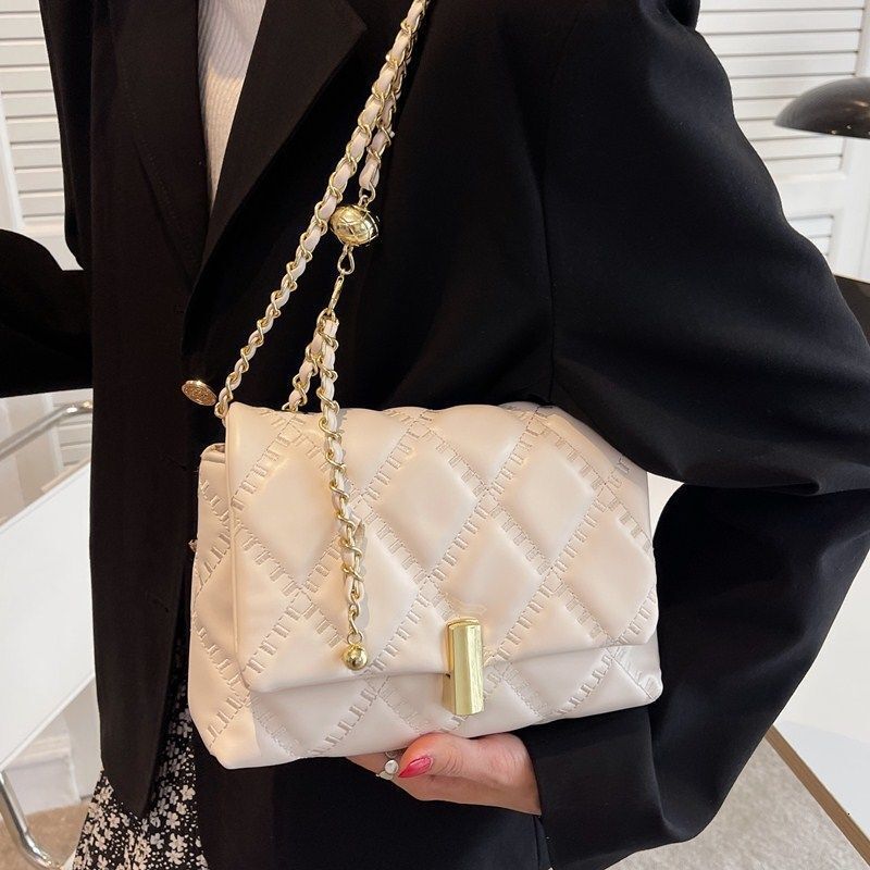 Luxury Brand Designer Bag High-End Small Bag For Women, Ins Style, Niche 2024 New Trend, Popular Chic Diamond Chain Crossbody Bag