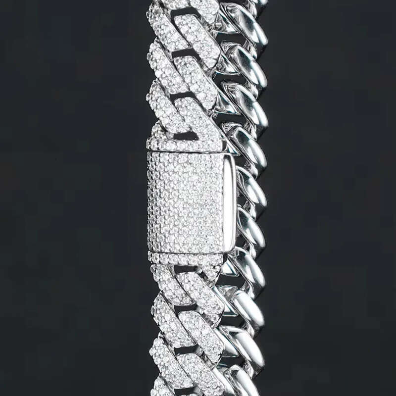 2025 New Arrival Hiphop Jewelry Micro Pave Sterling Sier VVS Moissanite 8MM Cuban Link Chains