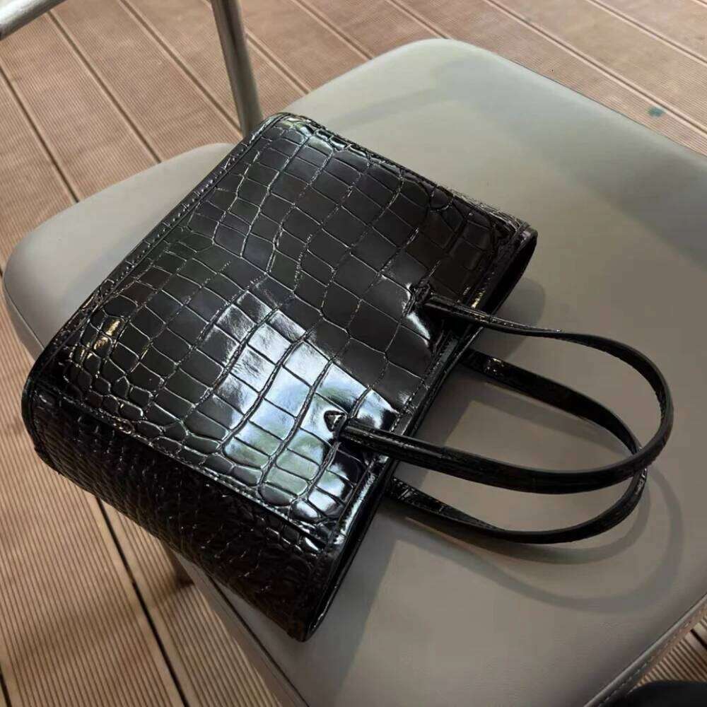 Korean Tote Bags For Women Designer Handbags And Purses 2024 New In PU Glossy Crocodile Pattern Top Handle Small Shoulder