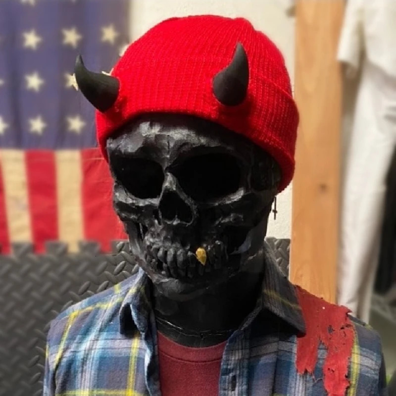Knit Beanie With Demon Horns Warm Winter Skullies Cap For Halloween Christmas Party Costume Punk Hip Hop Unisex Adult 250930