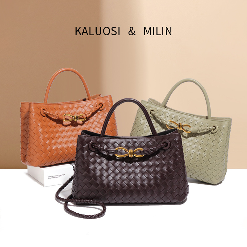 Designer Handbag Light Luxury High-quality Horizontal Women's Bag Fully Handwoven Handheld Tote Bag Commuter Shoulder Crossbody Luxury Bag Bag Sm