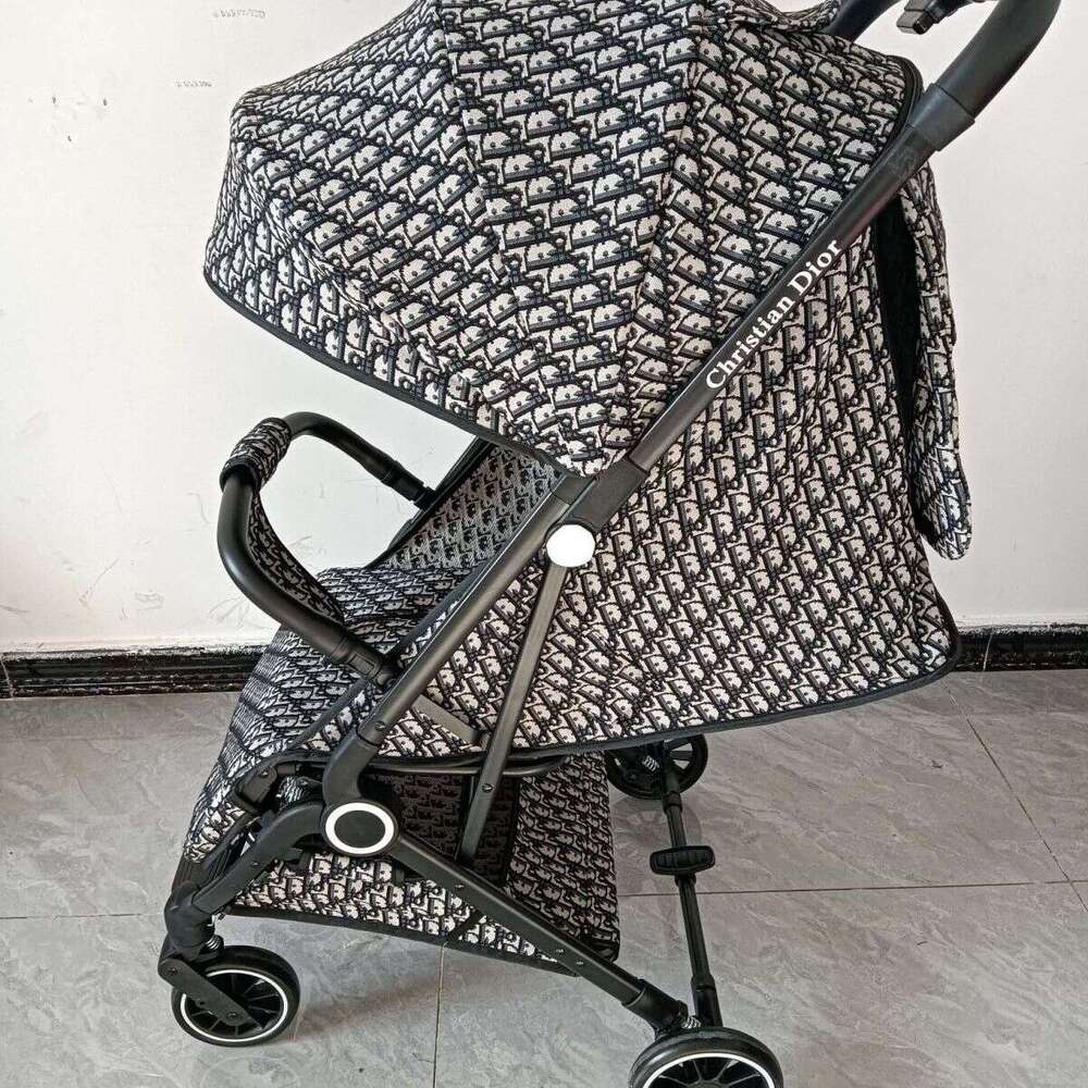 New One-Button Lightweight Foldable Children's Baby Outing Stroller