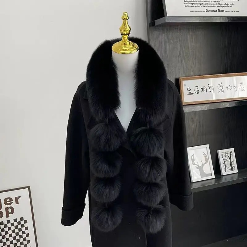 Magnetic Fox Versatile Scarf womens Autumn Winter Light Shawl Plush Fur Ball Temperament Cute Scarf 4w983 250929
