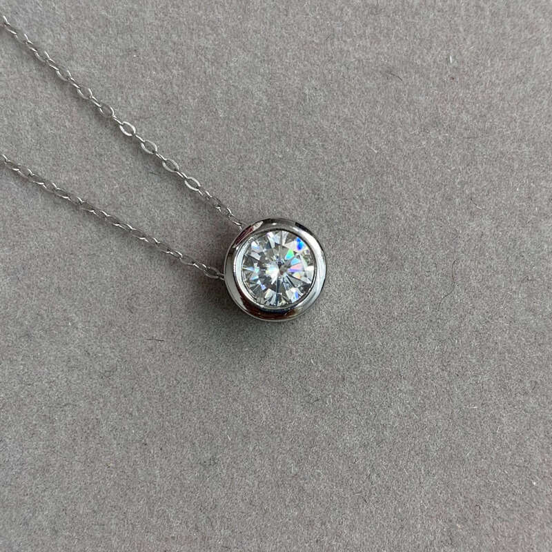 AU750 Real Gold Moissanite Dia Necklace Fine Jewelry For Woman Wedding Proposal Gift Present