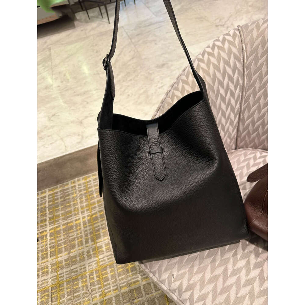 Row Genuine Leather Casual Hobo Shoulder Underarm Old Money Relaxed Bucket Bag Large Minimalist Style